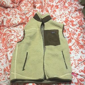 Men’s Patagonia vest